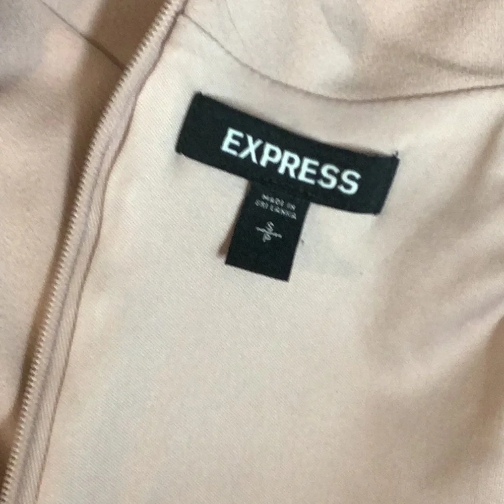 Express Size Small Sleeveless Blush Mini Dress with Belt. Preloved
